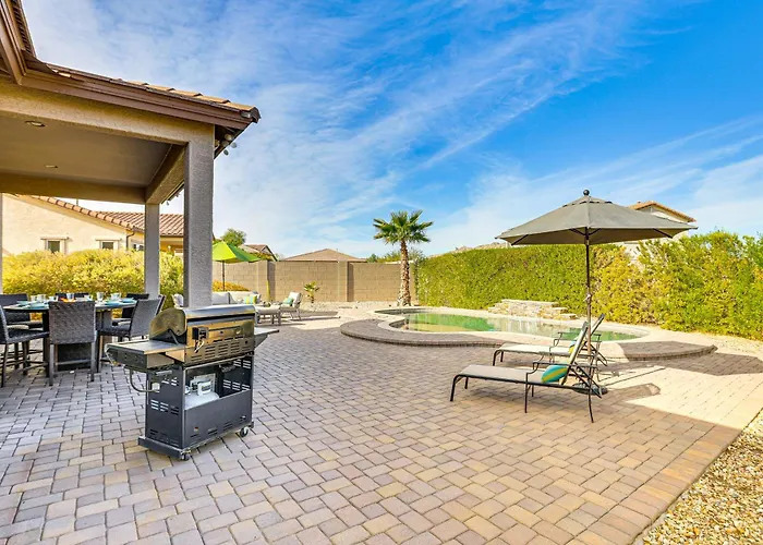 Outdoor Oasis & Community Perks: Goodyear Gem Holiday home Liberty
