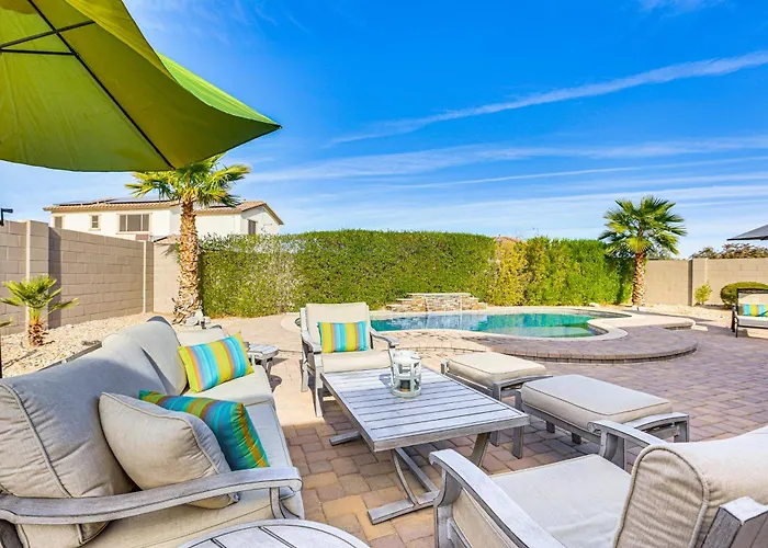 Outdoor Oasis & Community Perks: Goodyear Gem Holiday home Liberty