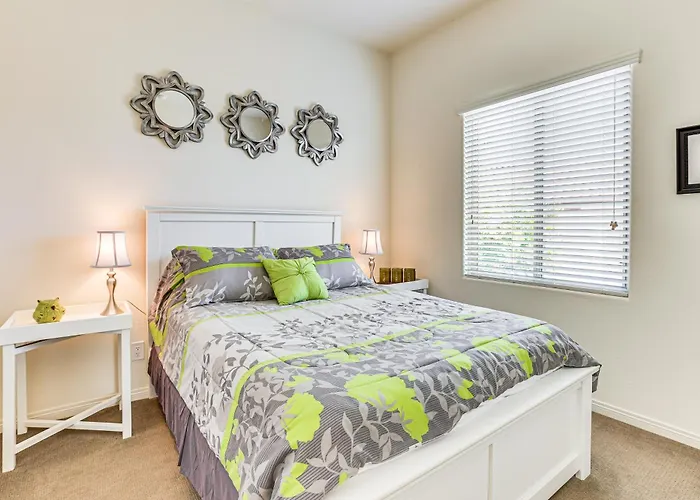 Holiday home Outdoor Oasis & Community Perks: Goodyear Gem Liberty