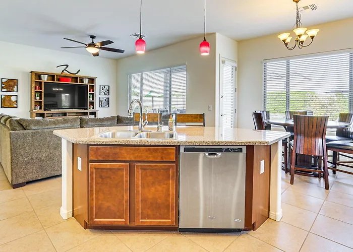 Outdoor Oasis & Community Perks: Goodyear Gem